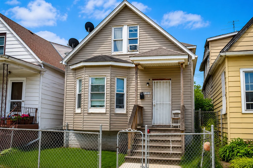 Unit for sale at 1233 W 73RD Place, Chicago, IL 60636