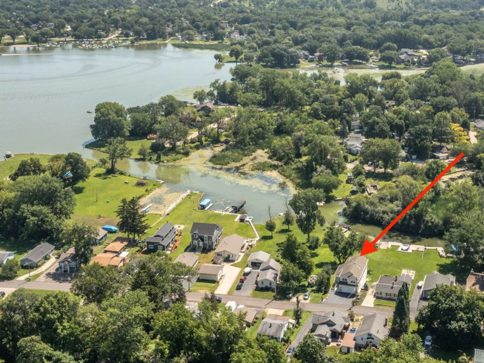 Unit for sale at 36785 N Lake Street, Ingleside, IL 60041