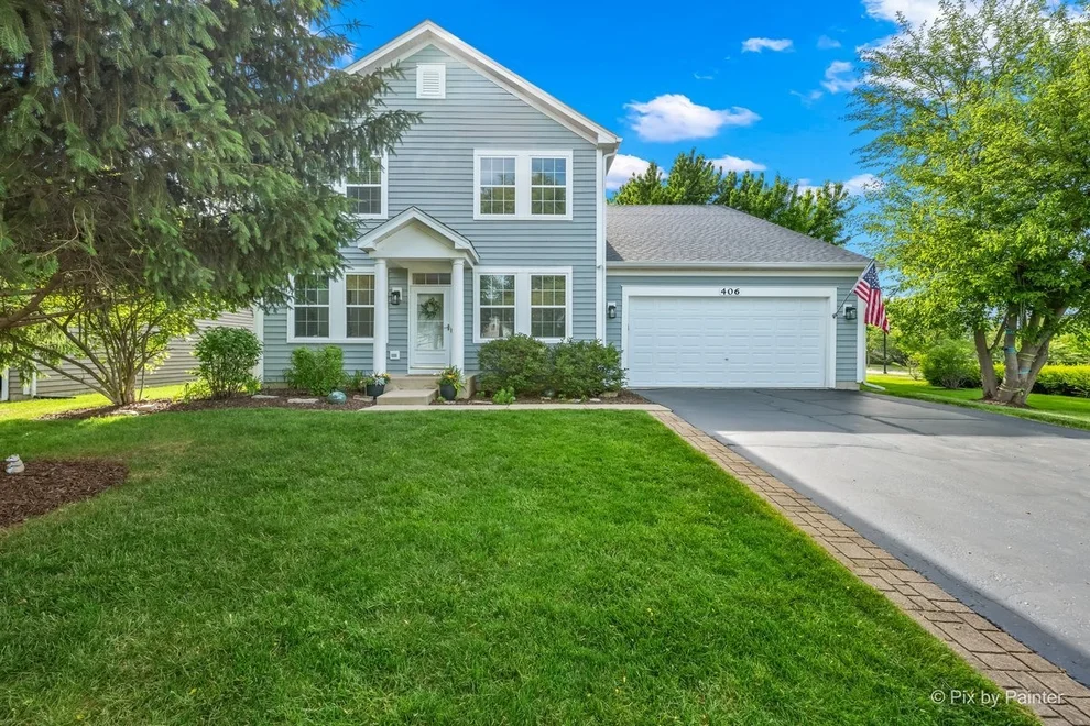 Unit for sale at 406 Mooresfield Street, Elgin, IL 60124