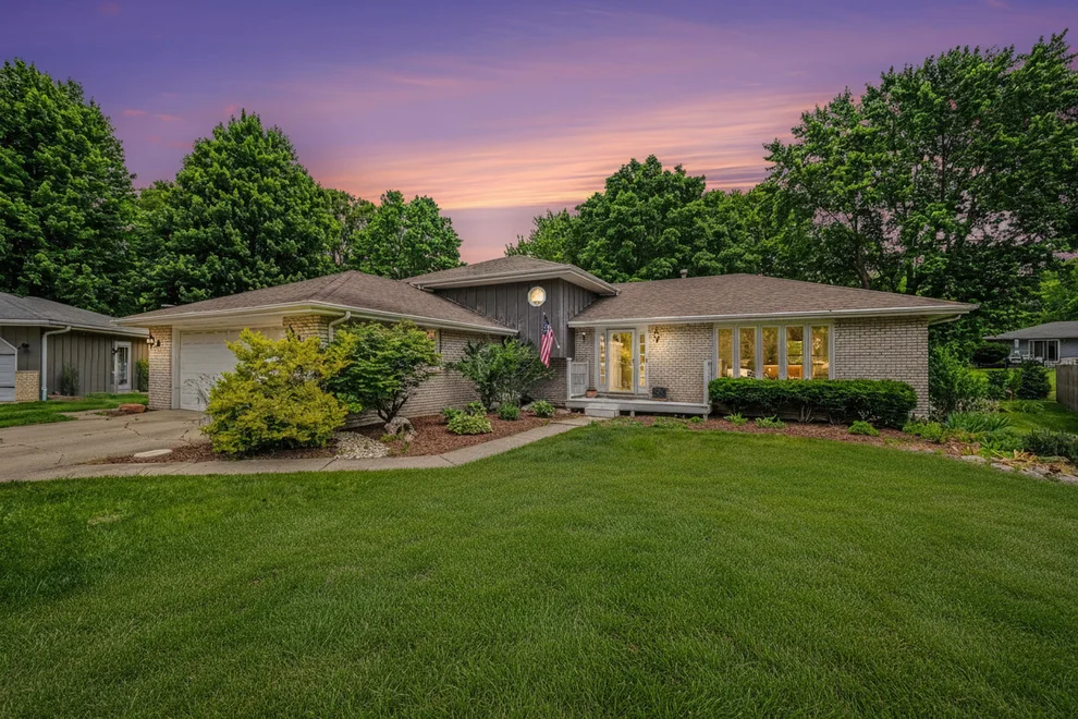 Unit for sale at 15309 S Buttercup Court, Plainfield, IL 60544