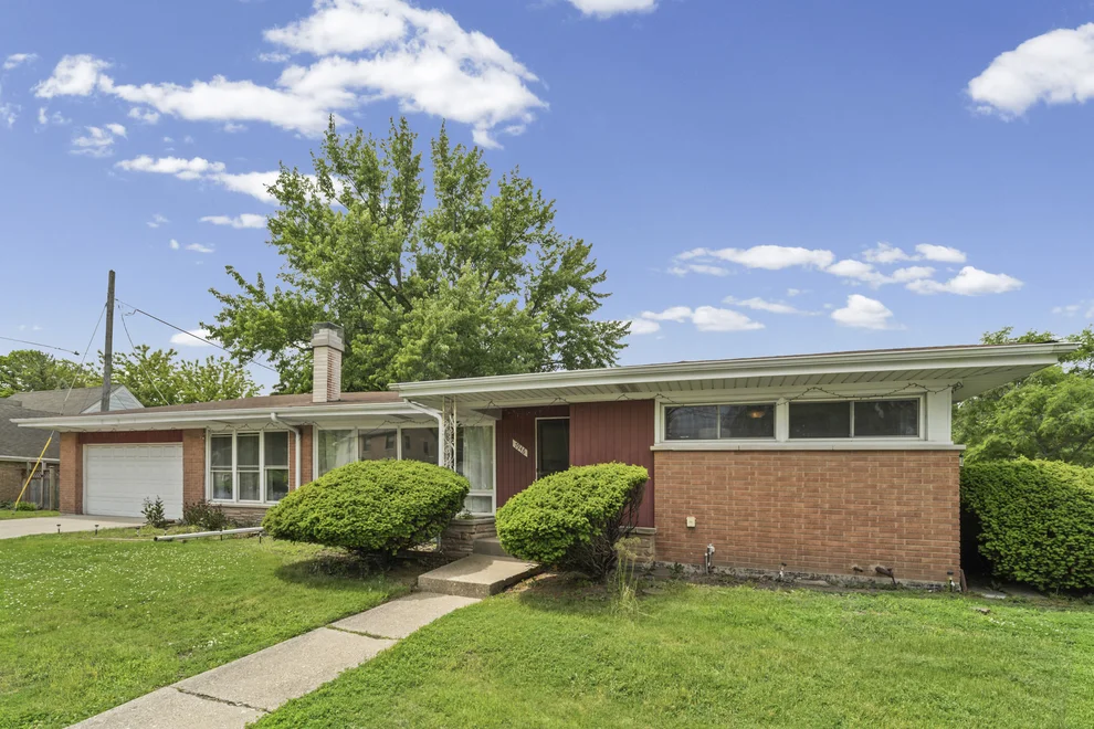 Unit for sale at 7946 Lotus Avenue, Morton Grove, IL 60053