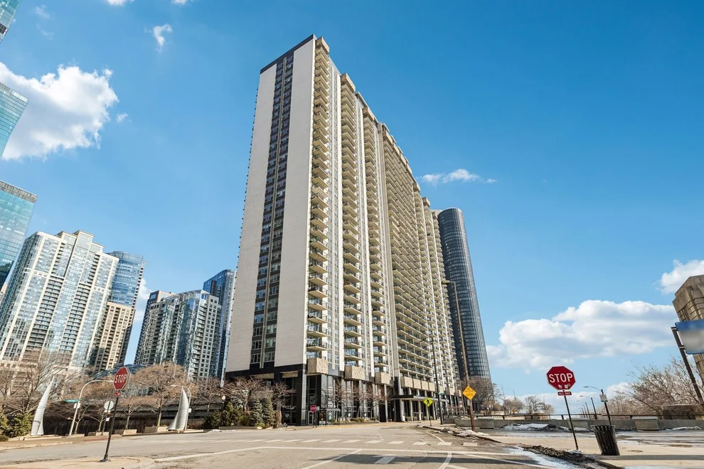 Unit for sale at 400 E Randolph Street, Chicago, IL 60601