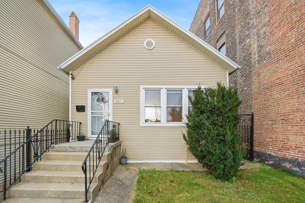 Unit for sale at 4555 S HALSTED Street, Chicago, IL 60609