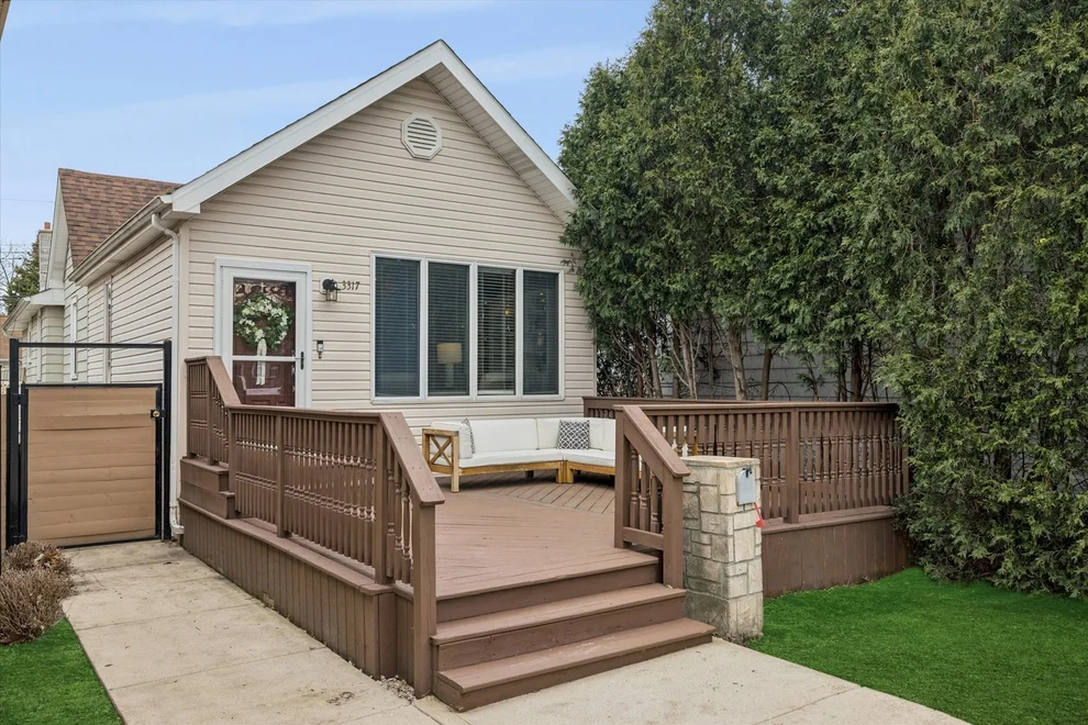 Unit for sale at 3317 N Osceola Avenue, Chicago, IL 60634