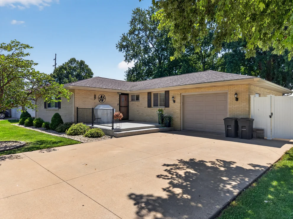 Unit for sale at 12 Marilla Park Road, Streator, IL 61364