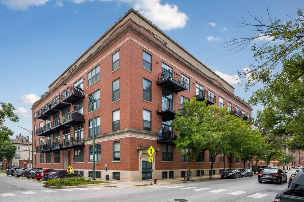 Unit for sale at 3500 S Sangamon Street, Chicago, IL 60609