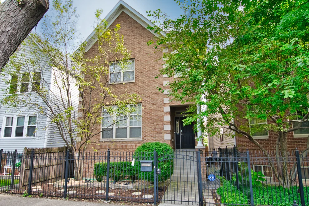 Unit for sale at 1821 N Talman Avenue, Chicago, IL 60647