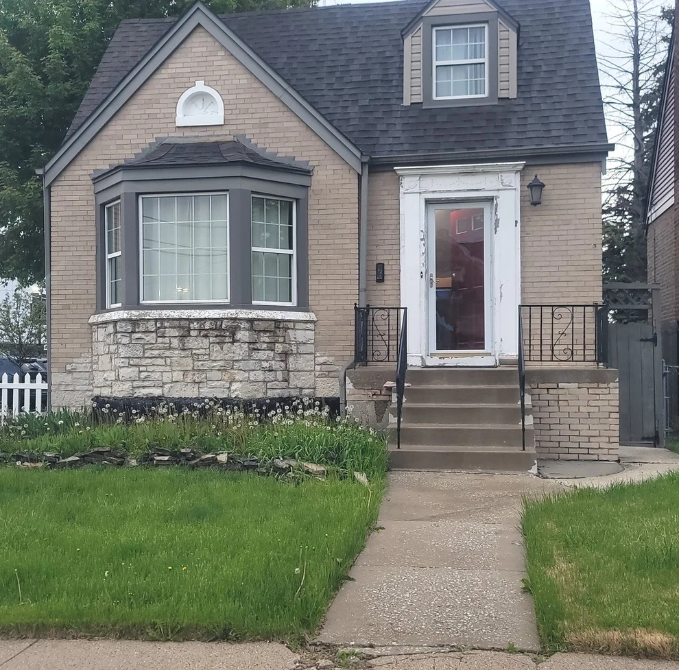 Unit for sale at 2365 N Rutherford Avenue, Chicago, IL 60707