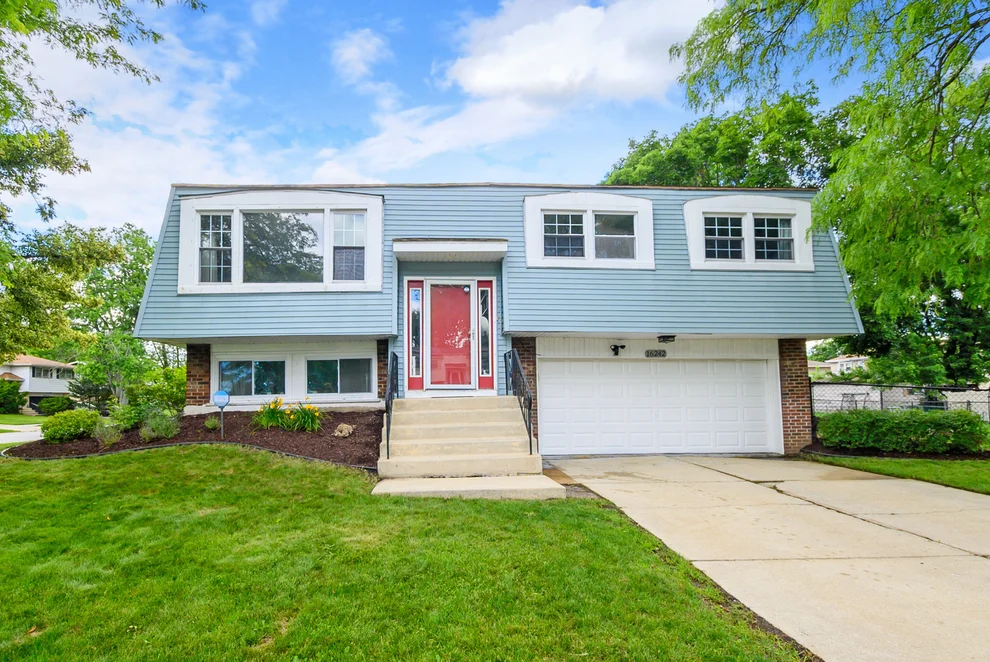 Unit for sale at 16242 Olcott Avenue, Tinley Park, IL 60477