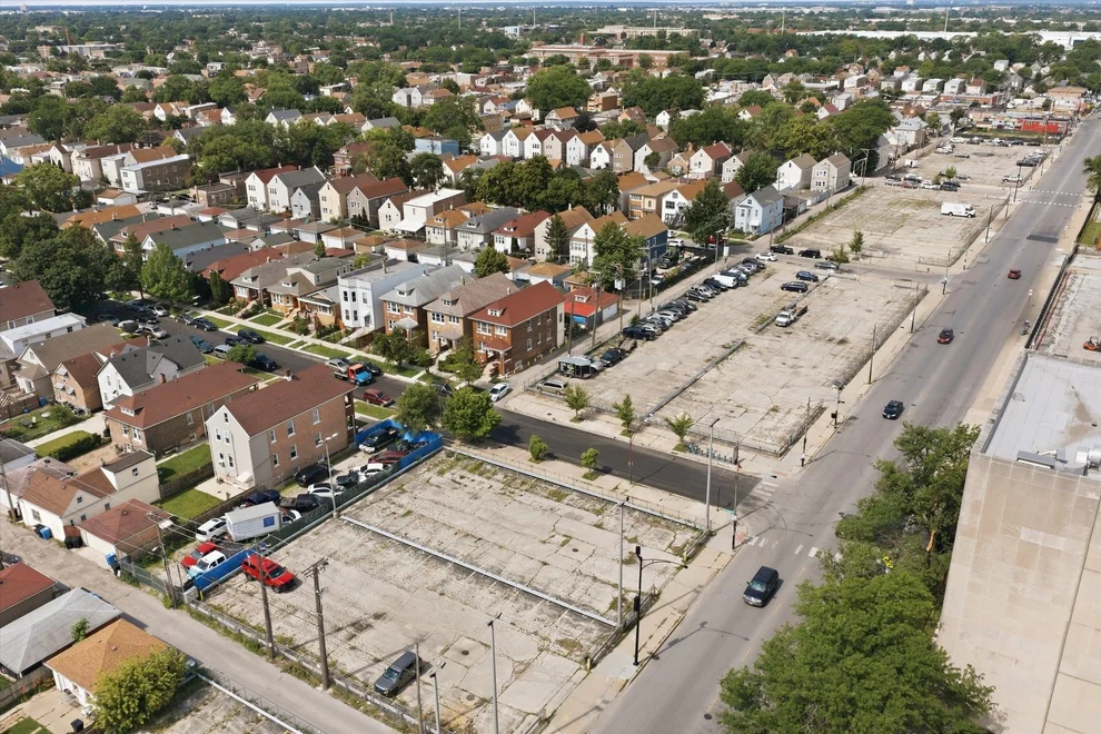 Unit for sale at 2849-3139 W 51st Street, Chicago, IL 60632