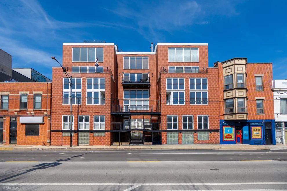Unit for sale at 1705 N Clybourn Avenue, Chicago, IL 60614