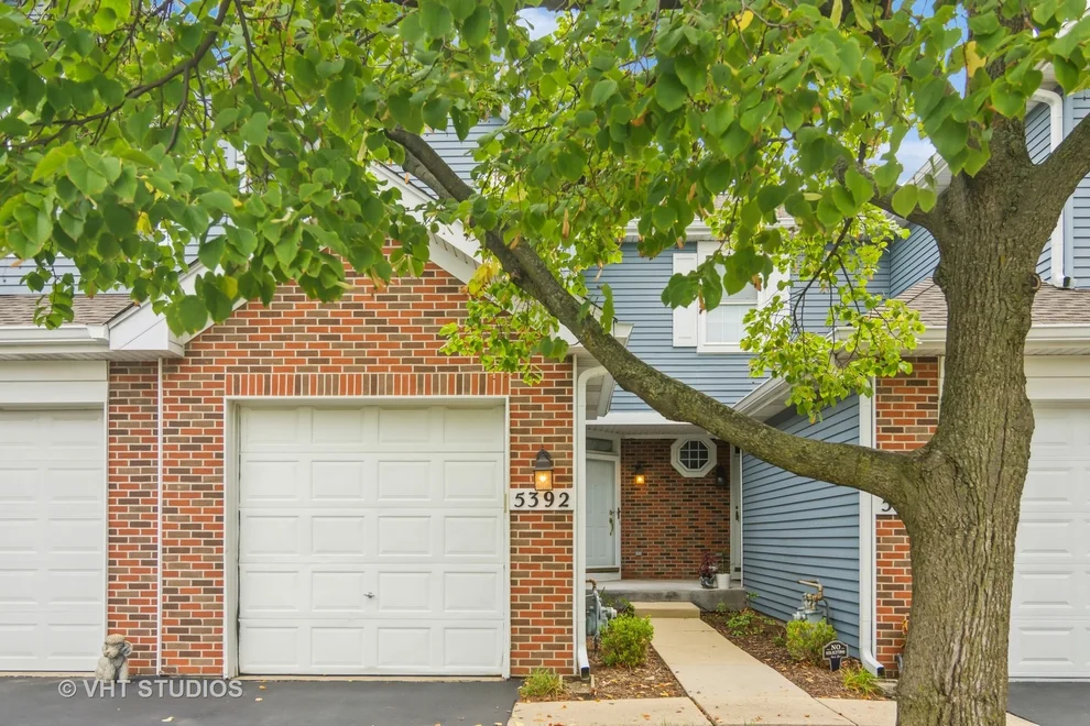 Unit for sale at 5392 Mayflower Court, Rolling Meadows, IL 60008