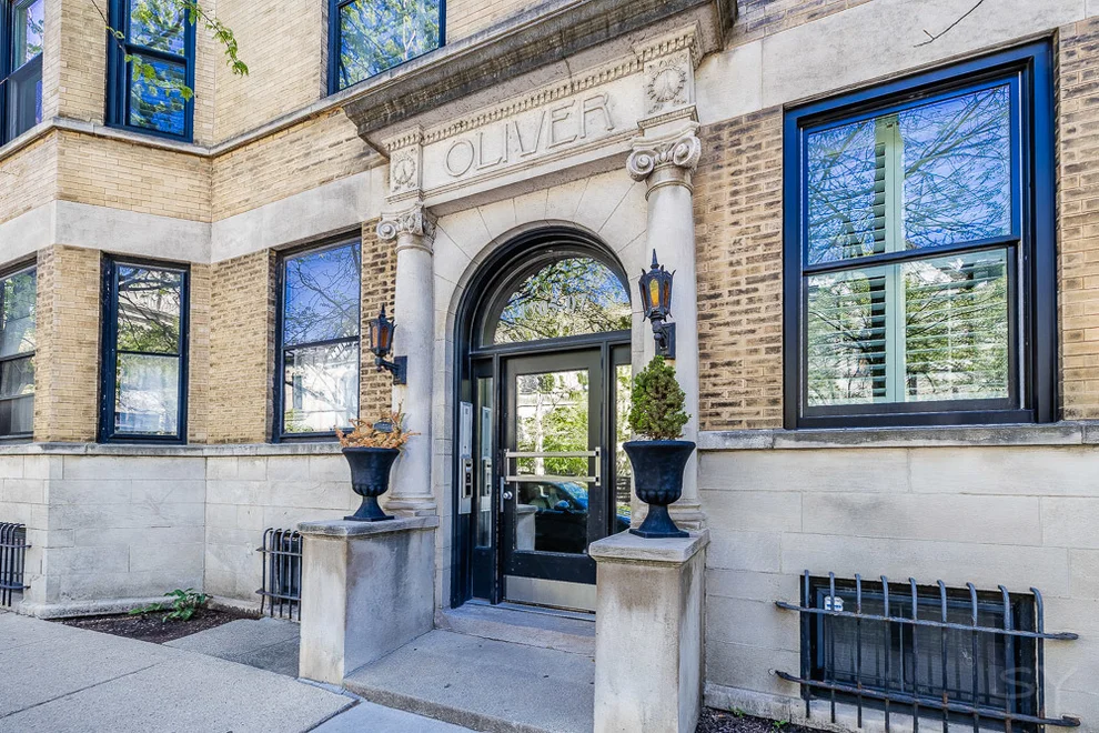 Unit for sale at 1707 N Crilly Court, Chicago, IL 60614