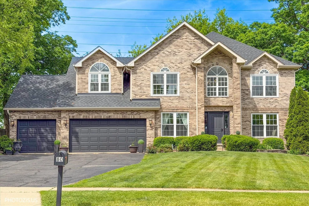 Unit for sale at 80 CHESTNUT Court, Elgin, IL 60120