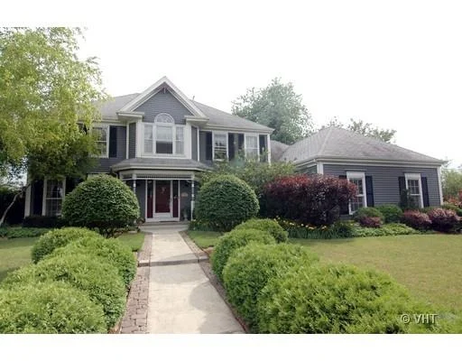 Unit for sale at 790 LONGFELLOW Drive, WHEATON, IL 60187