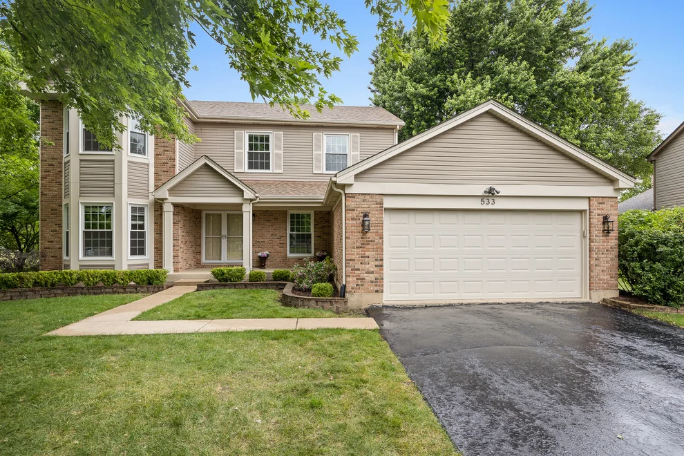 Unit for sale at 533 Springwood Lane, Bolingbrook, IL 60440
