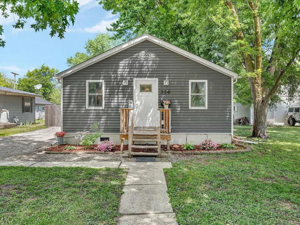 Unit for sale at 316 W James Street, Dwight, IL 60420