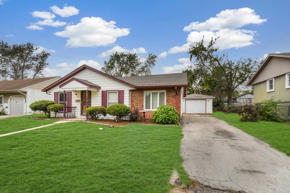 Unit for sale at 22148 E Churchill Drive, Richton Park, IL 60471