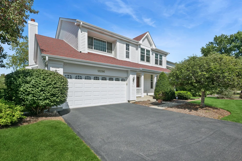 Unit for sale at 18296 W Meander Drive, Grayslake, IL 60030