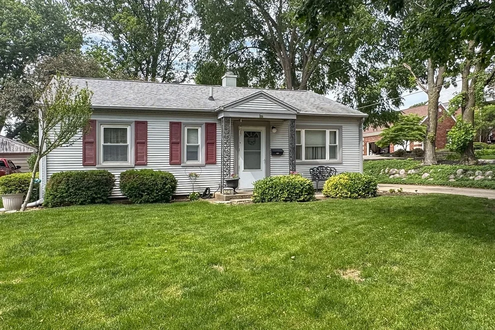 Unit for sale at 1210 Greenlawn Drive, Bloomington, IL 61701
