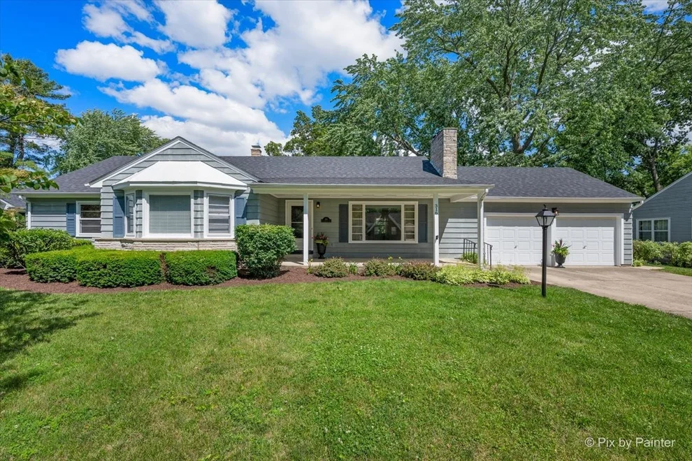Unit for sale at 316 S Elmwood Drive, Aurora, IL 60506