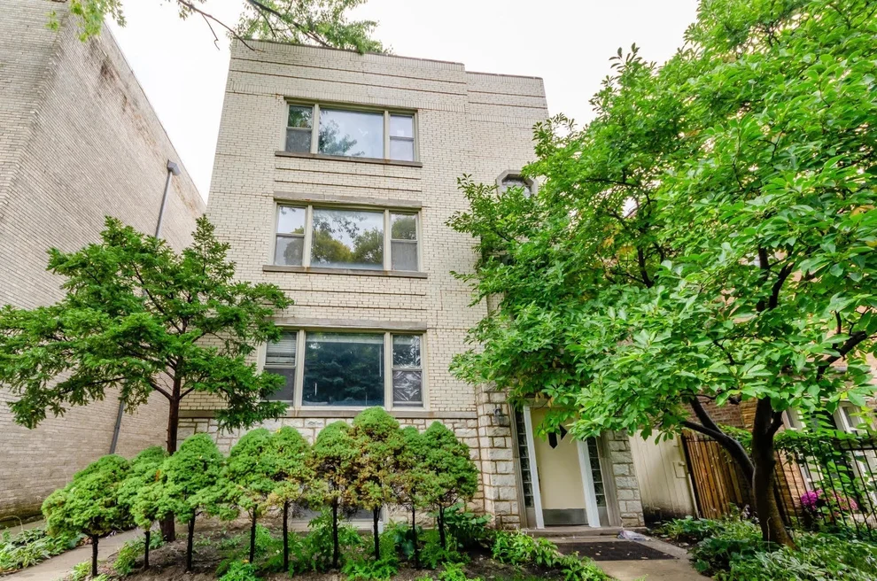 Unit for sale at 6128 N Francisco Avenue, Chicago, IL 60659