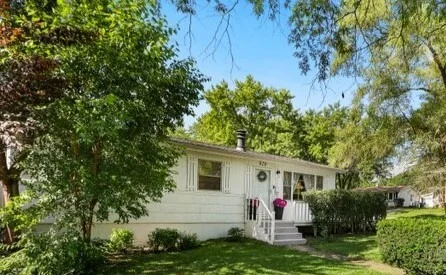 Unit for sale at 920 Fern Avenue, St. Charles, IL 60174