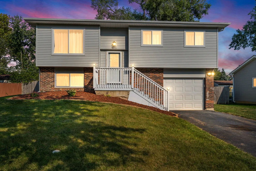 Unit for sale at 220 N Ashbury Avenue, Bolingbrook, IL 60440