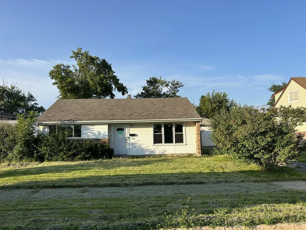 Unit for sale at 62 Sauk Trail, Park Forest, IL 60466