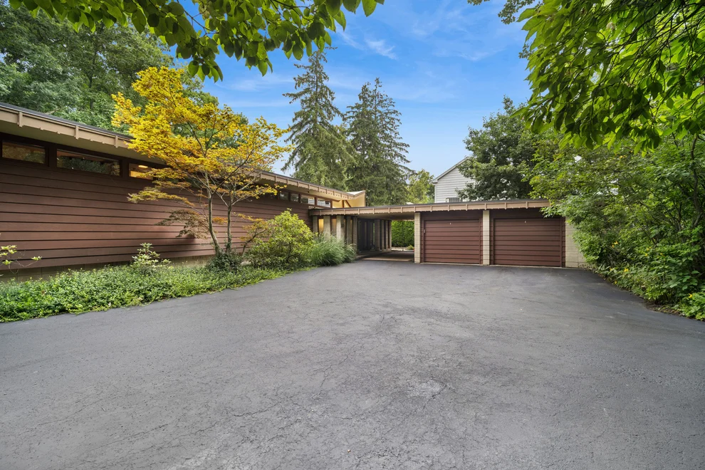 Unit for sale at 1120 Ridgewood Drive, Highland Park, IL 60035