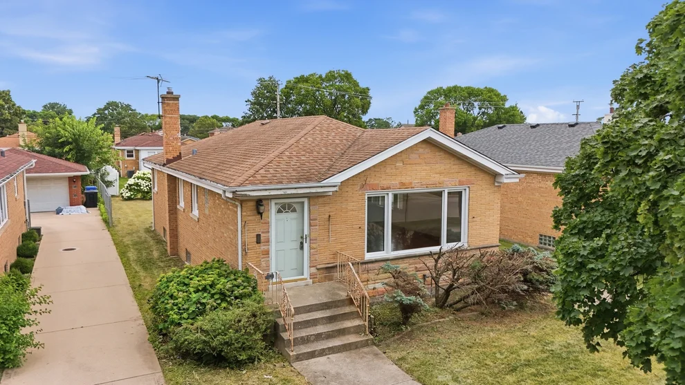 Unit for sale at 4847 N Sayre Avenue, Chicago, IL 60656