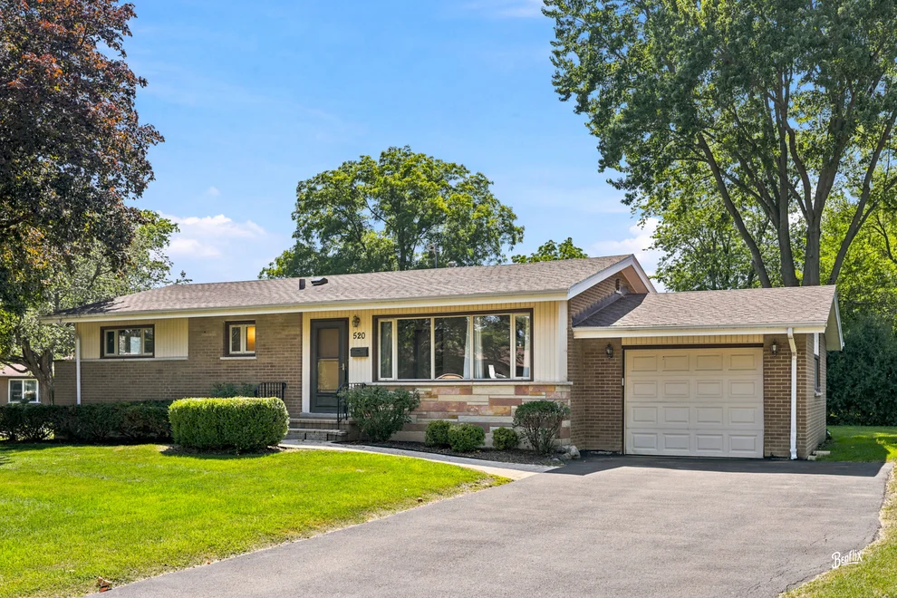 Unit for sale at 520 S Bennett Avenue, Palatine, IL 60067