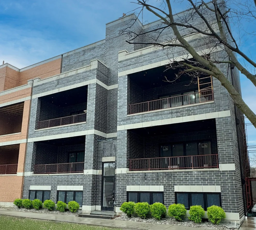 Unit for sale at 4353 N Richmond Avenue, Chicago, IL 60618