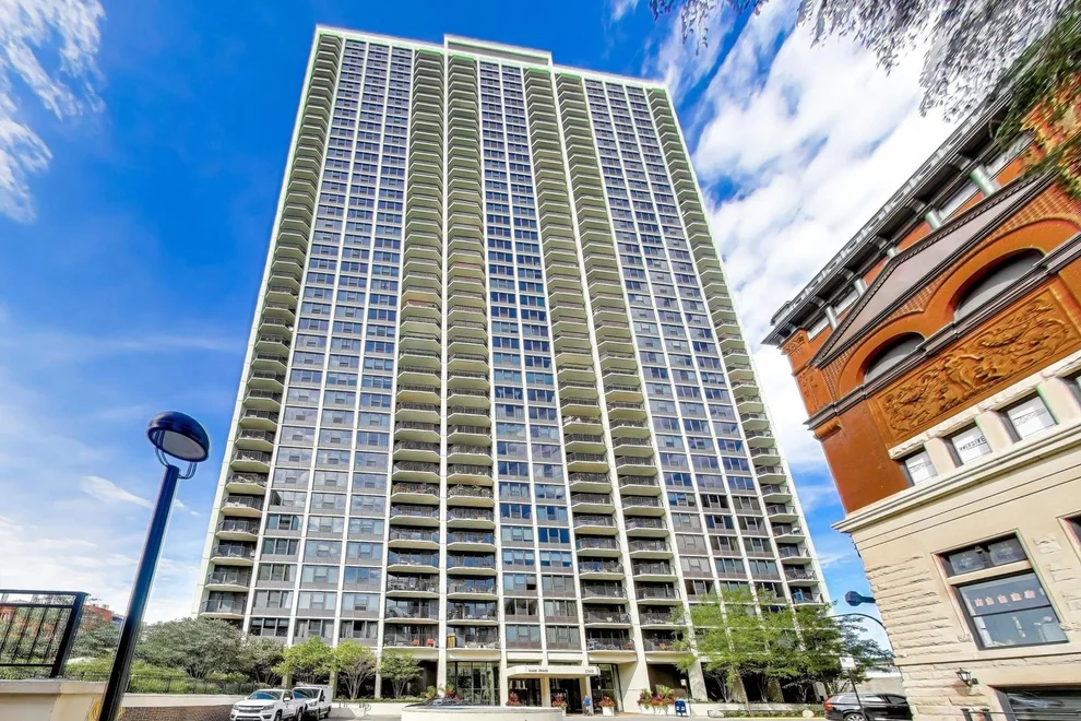 Unit for sale at 1560 N Sandburg Terrace, Chicago, IL 60610