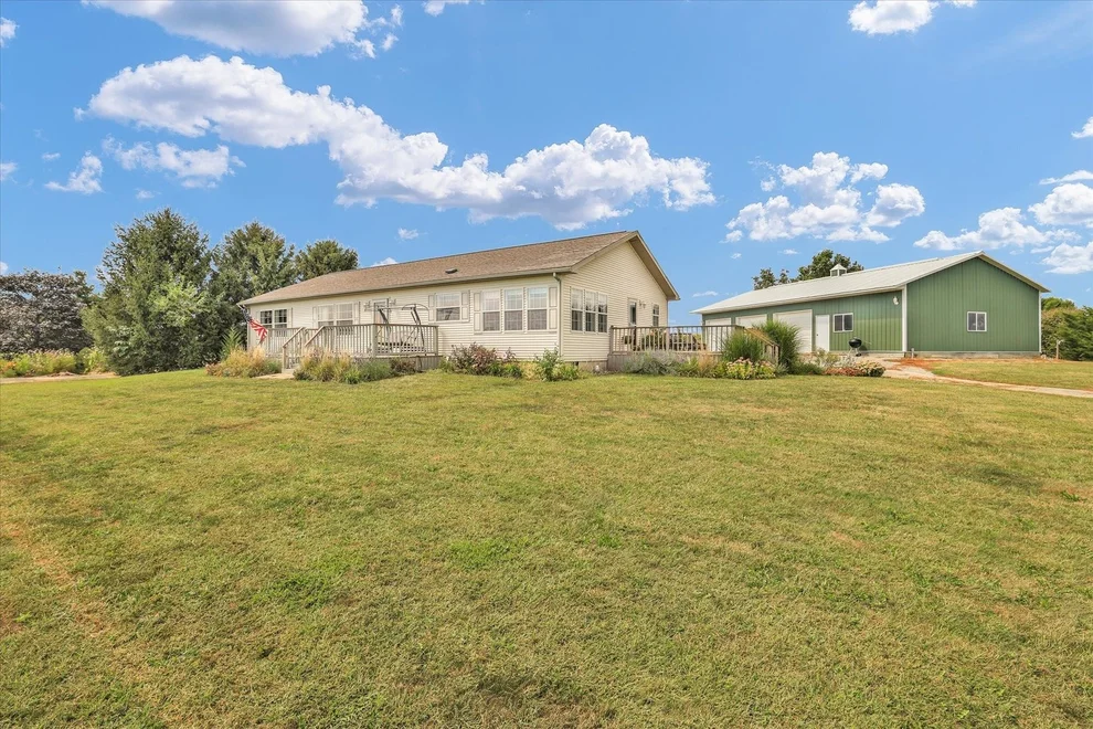 Unit for sale at 2369 E 2350 North Road, Fithian, IL 61844