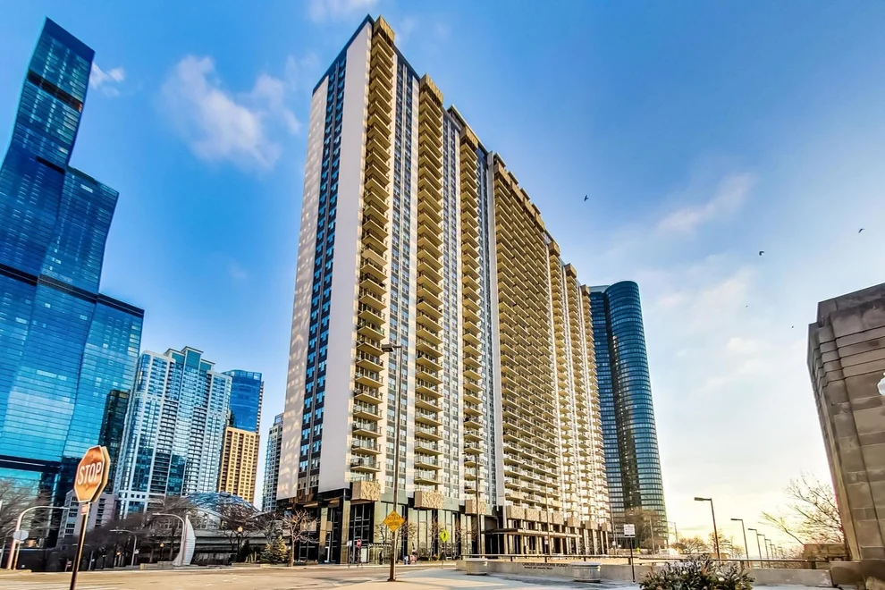 Unit for sale at 400 E Randolph Street, Chicago, IL 60601