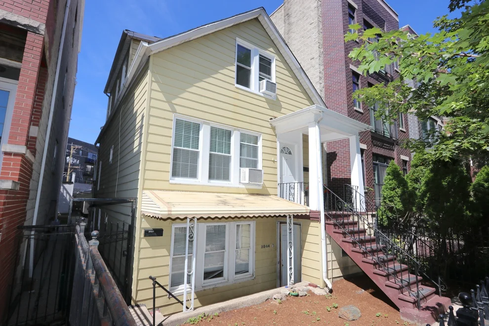 Unit for sale at 2844 N Damen Avenue, Chicago, IL 60618