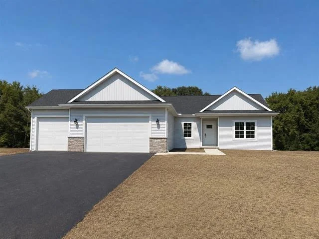 Unit for sale at 14168 Prairie Commons Lane, South Beloit, IL 61080