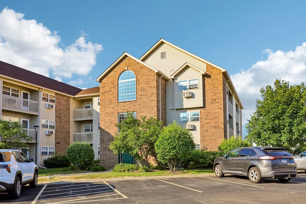 Unit for sale at 400 Cunat Boulevard, Richmond, IL 60071