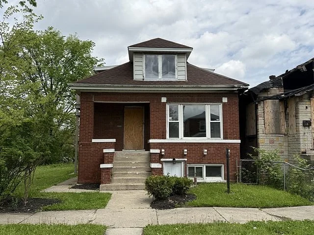 Unit for sale at 1344 W 108th Place, Chicago, IL 60643
