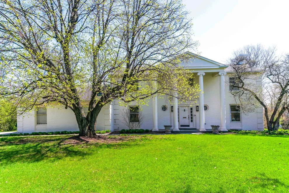 Unit for sale at 37 Forest Hills Road, Lake Bluff, IL 60044