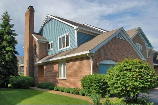 Unit for sale at 1625 CLAYTON Court, ARLINGTON HEIGHTS, IL 60004