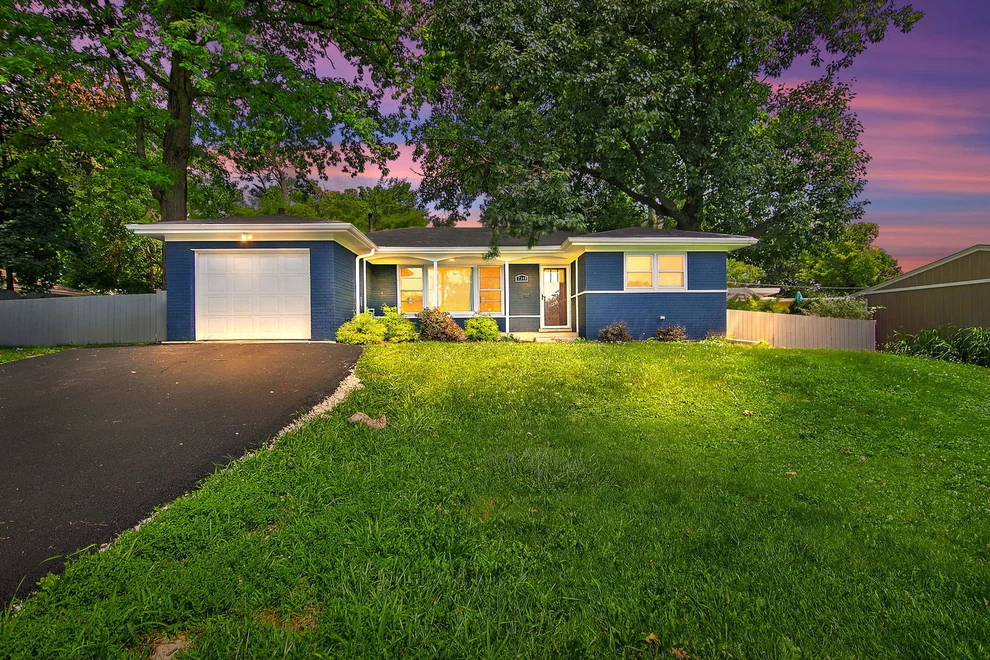 Unit for sale at 7340 W 111th Street, Worth, IL 60482