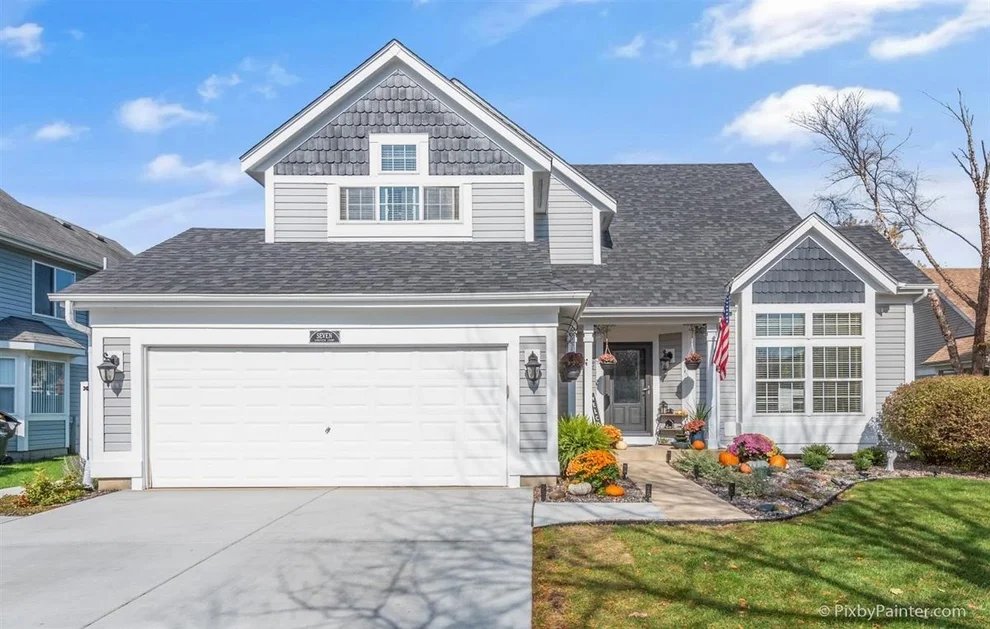 Unit for sale at 7 Longview Court, South Elgin, IL 60177
