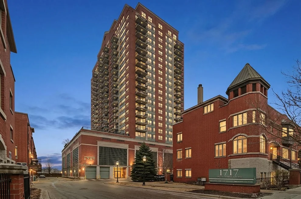 Unit for sale at 1717 S Prairie Avenue, Chicago, IL 60616