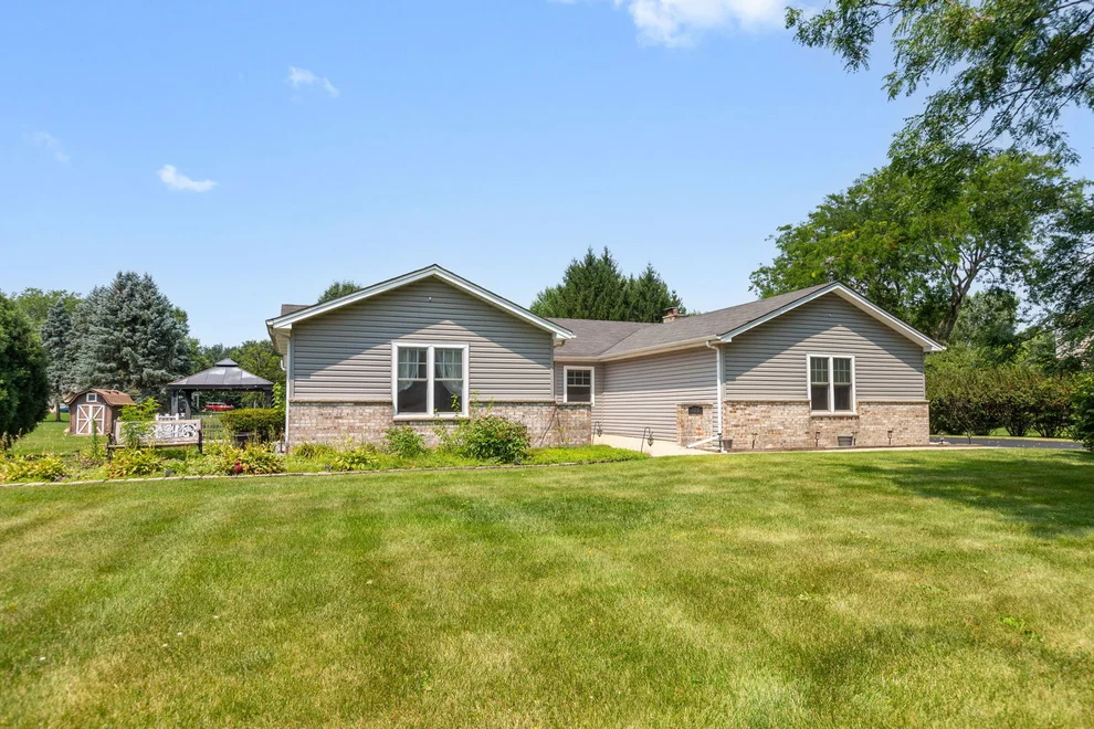 Unit for sale at 392 Jean Street, Gilberts, IL 60136