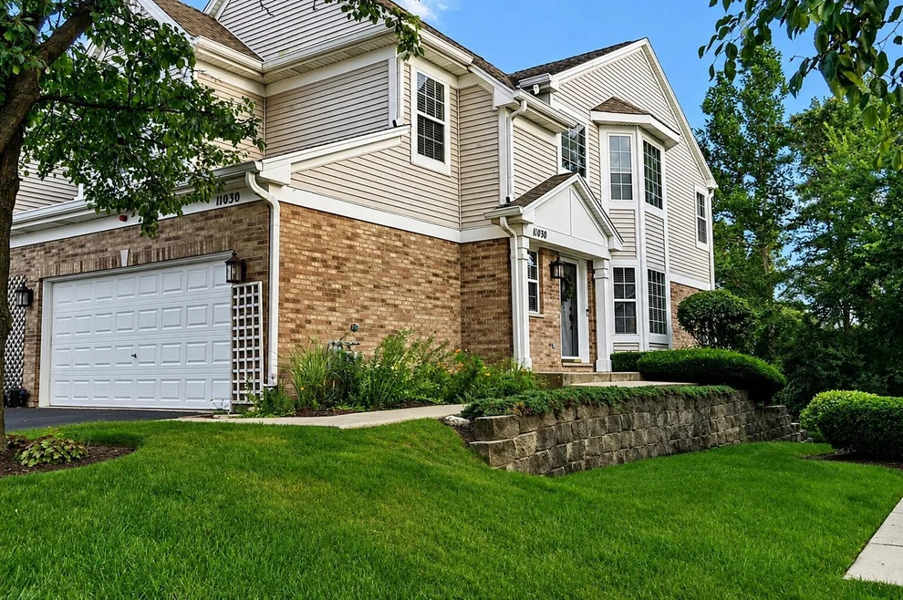 Unit for sale at 11030 W 72nd Street, Indian Head Park, IL 60525