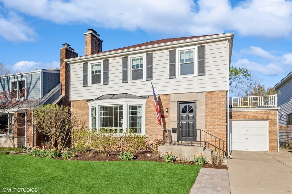 Unit for sale at 310 Leitch Avenue, La Grange, IL 60525