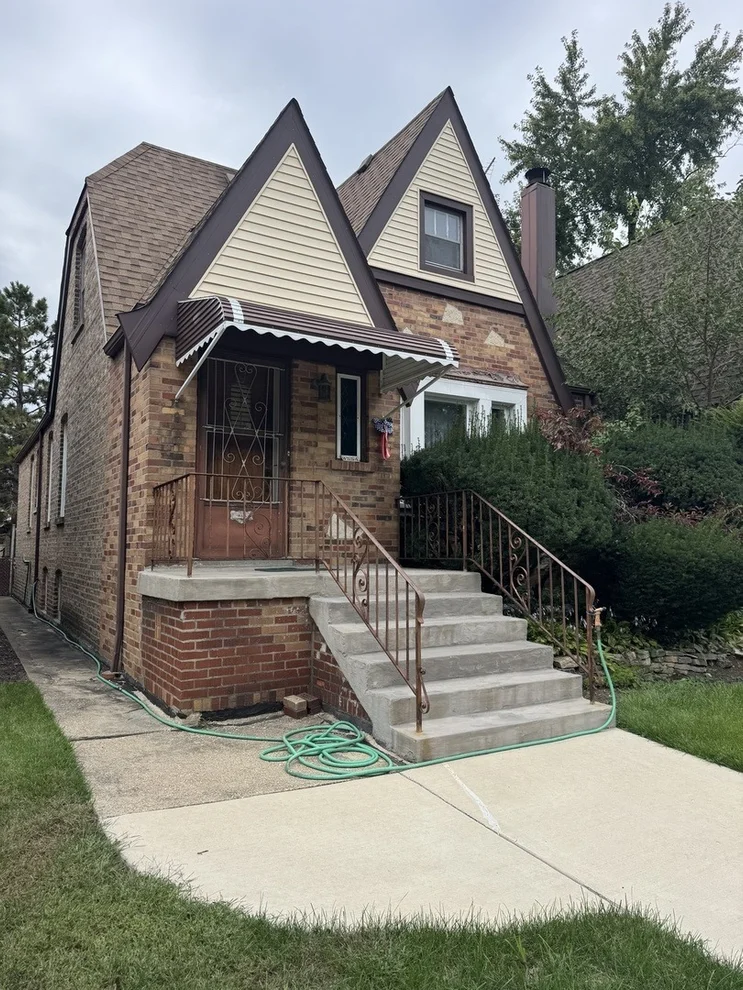 Unit for sale at 3254 N Oak Park Avenue, Chicago, IL 60634
