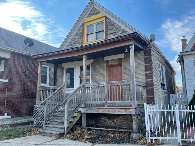 Unit for sale at 1350 N Monticello Avenue, Chicago, IL 60651
